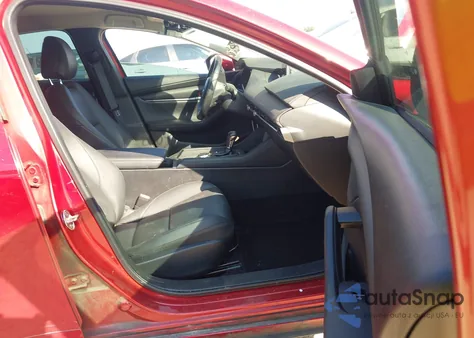 2022 Mazda Mazda3 Select z USA, uszkodzony, nr VIN 3MZBPABL6NM311225